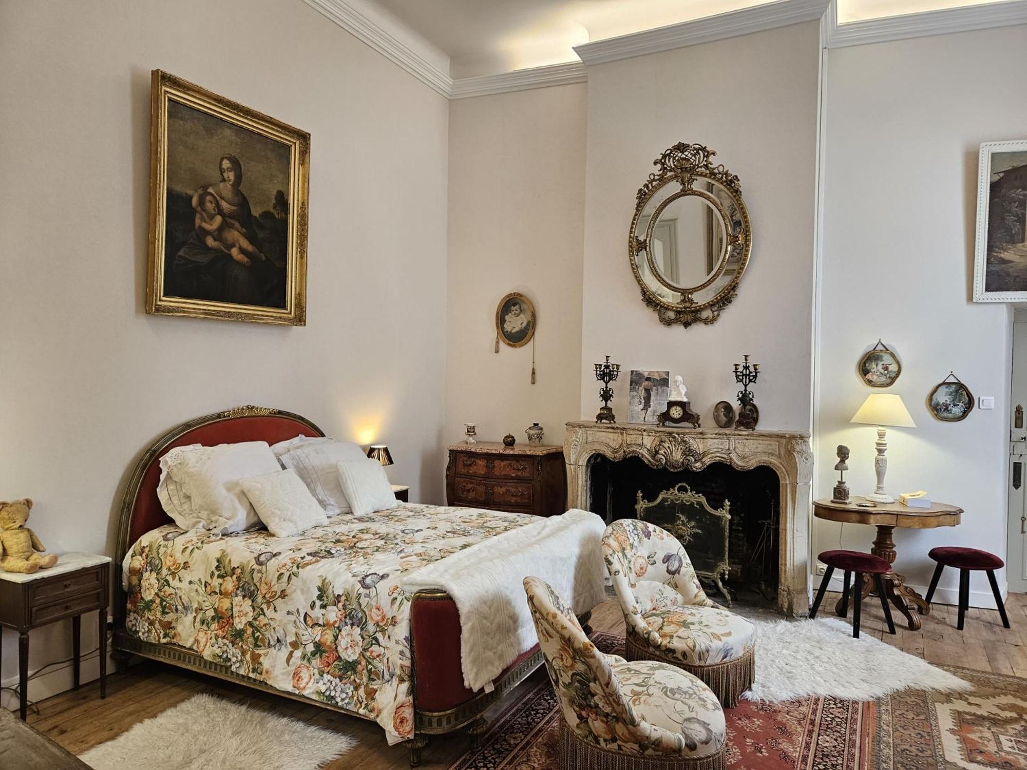 Chateau De Mornay Saint-Pierre-de-l'Isle Екстер'єр фото